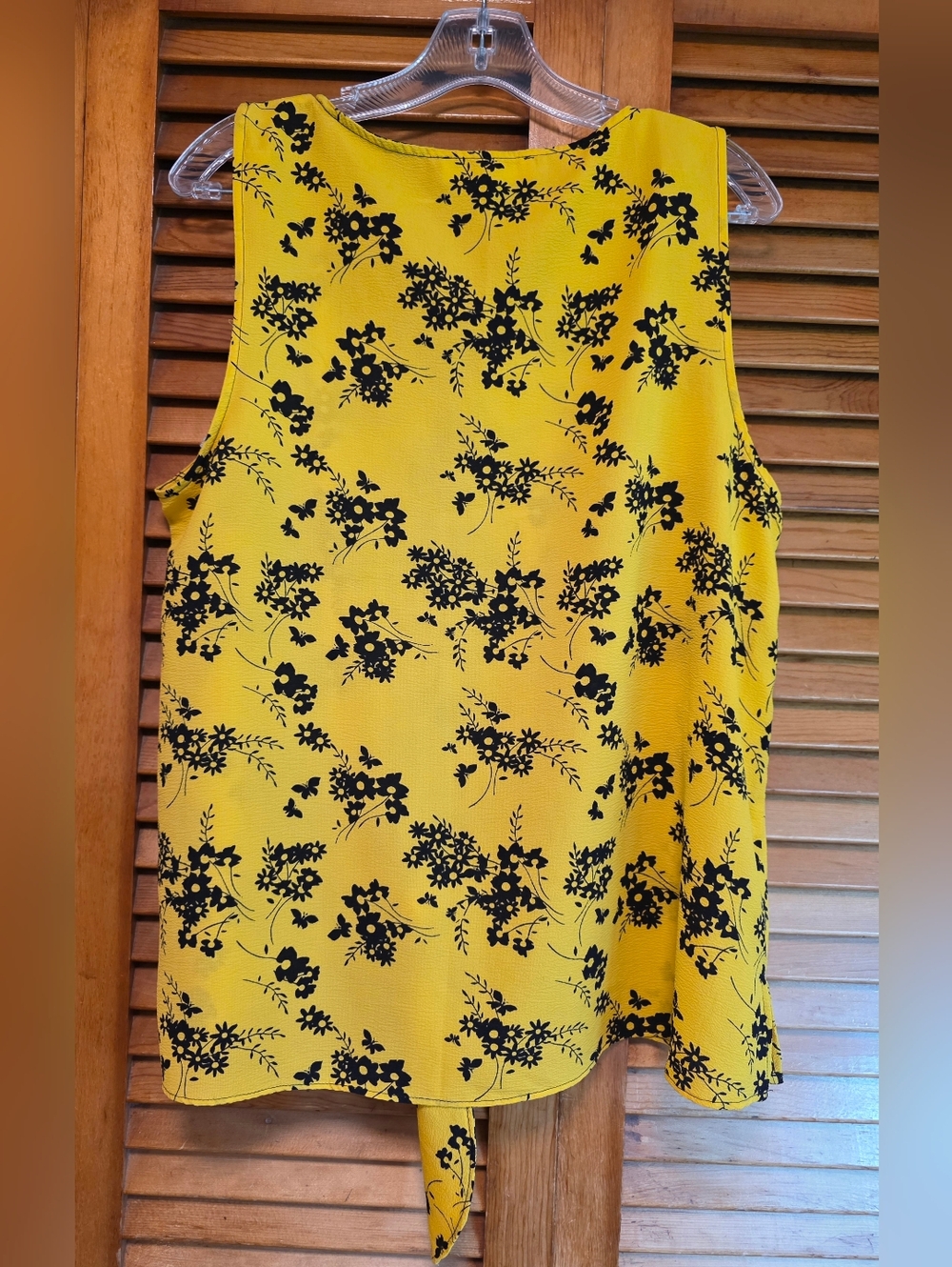 Michael Kors Golden Yellow & Black Floral Sleeveless Blouse Women's Size XL - Picture 3 of 13